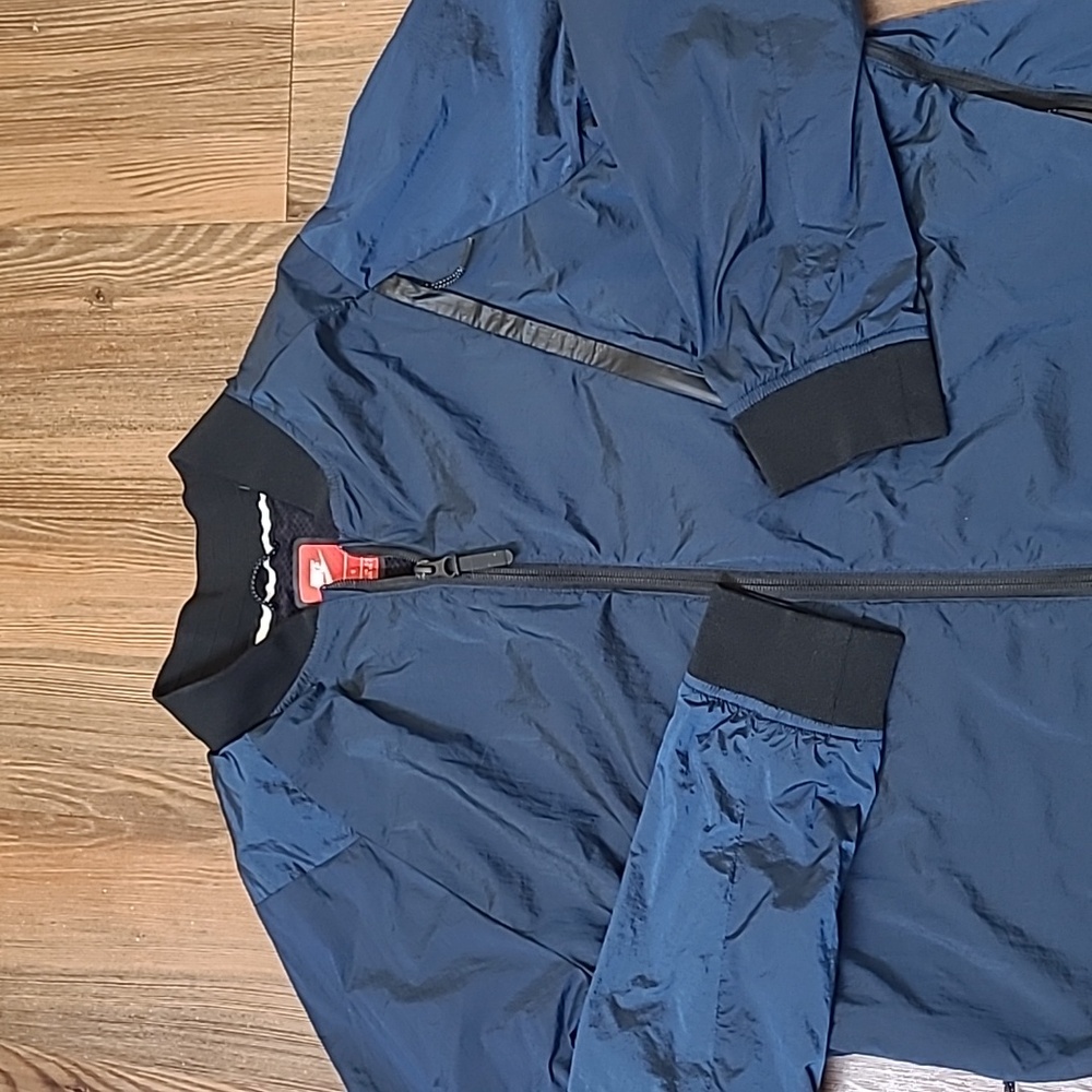 Nike Men's Blue Jacket used perfect condition. - Picture 2 of 14